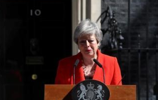特雷莎·梅遗憾离场 英保守党领导权大战将启幕