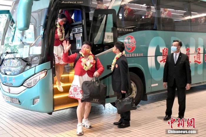 内地奥运健儿代表团抵港访问