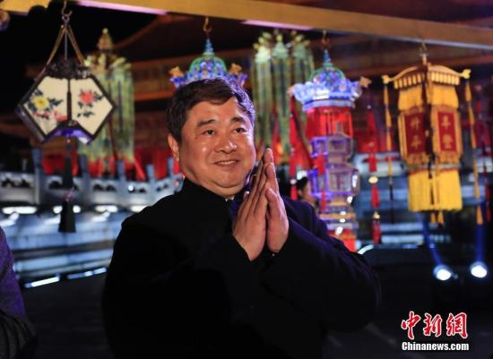 故宫院长单霁翔退休 敦煌研究院院长王旭东接任
