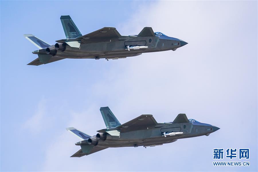 中国空军航空开放活动“第一现场”透射强国兴军新航迹