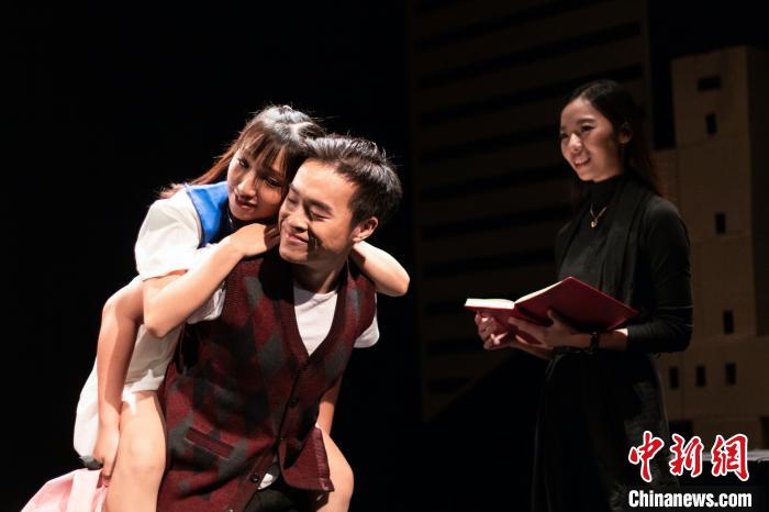 澳门话剧《苦尽甘来》内地巡演 