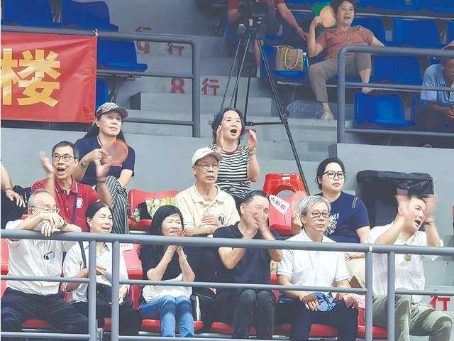 侨心映全运_乡情架桥梁