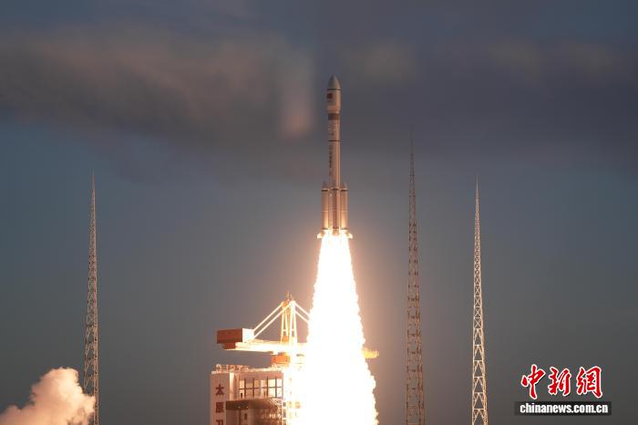 中国成功发射千帆极轨11组卫星